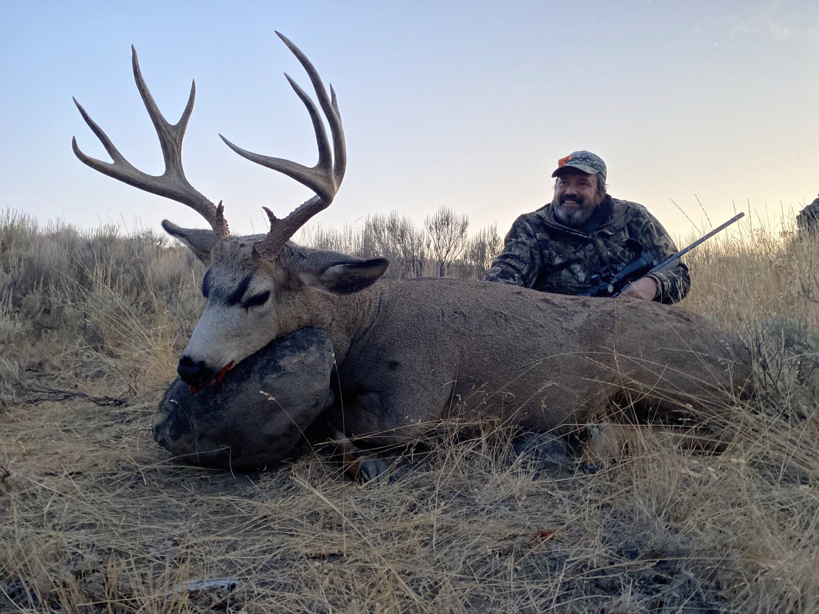 HRO Trophy Mule Deer — Rifle Hunt
